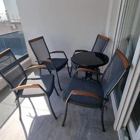 Daire 1 Bedroom In With Free Parking And Secured Parking On Makarska